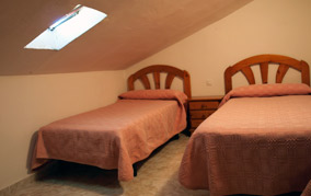 Dormitorio buhardilla